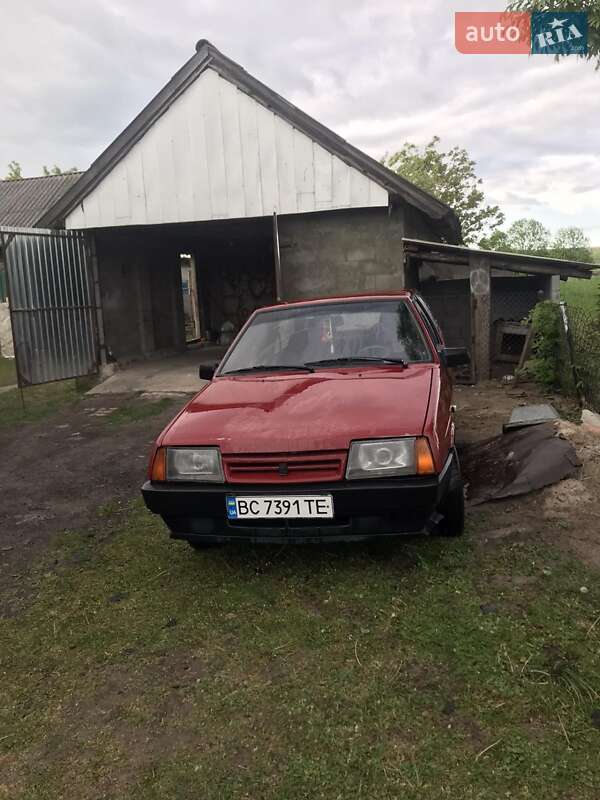 Хэтчбек ВАЗ / Lada 2108 1995 в Золочеве
