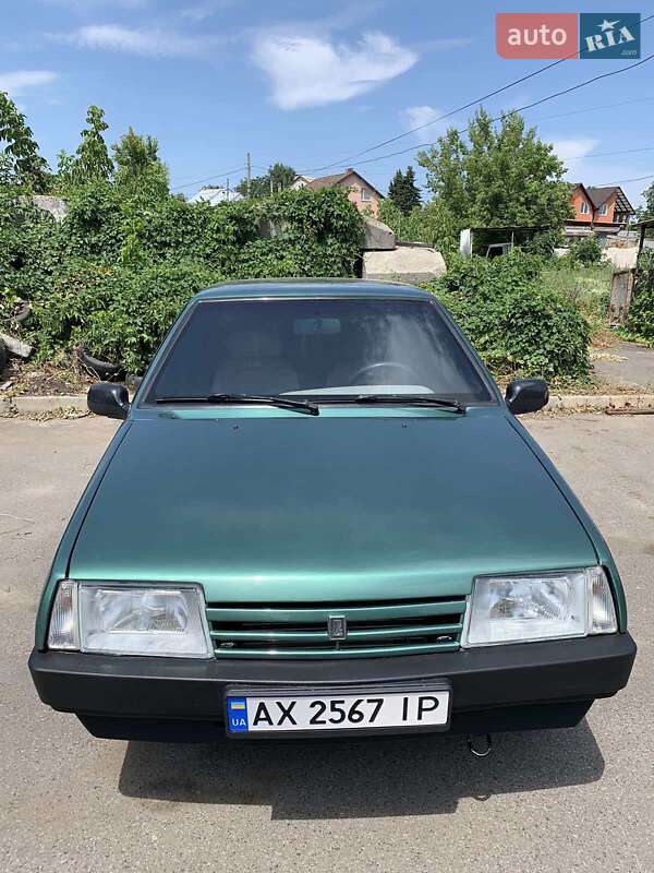 Седан ВАЗ / Lada 21099 2008 в Харькове