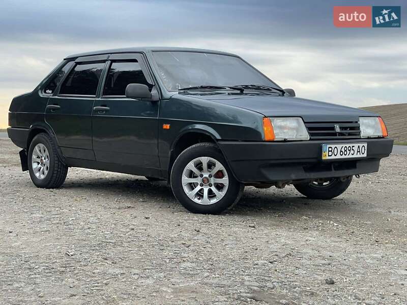 Седан ВАЗ / Lada 21099 2005 в Теофиполе
