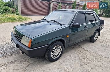 Седан ВАЗ / Lada 21099 1998 в Хороле