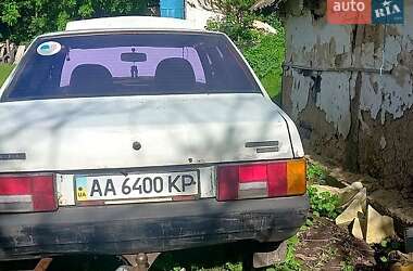 Седан ВАЗ / Lada 21099 2004 в Сквире