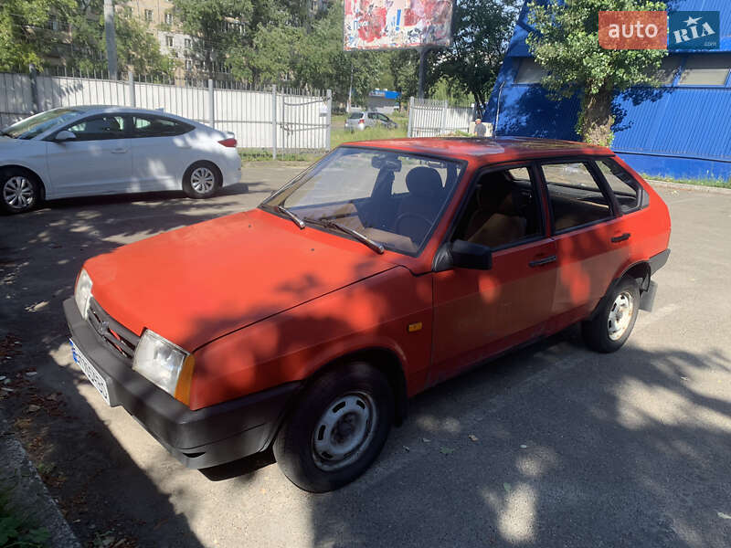 Хэтчбек ВАЗ / Lada 2109 1988 в Киеве Хэтчбек ВАЗ / Lada 2109 1988 в Киеве
