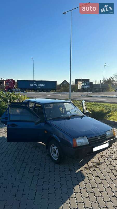 Хэтчбек ВАЗ / Lada 2109 2004 в Сколе