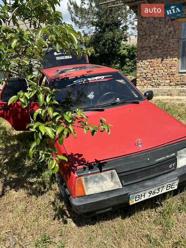 Хетчбек ВАЗ / Lada 2109 1992 в Ізмаїлі Хетчбек ВАЗ / Lada 2109 1992 в Ізмаїлі