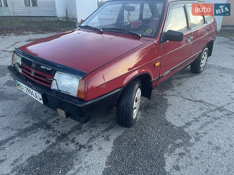 Хетчбек ВАЗ / Lada 2109 1996 в Пирятині Хетчбек ВАЗ / Lada 2109 1996 в Пирятині