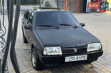 Хэтчбек ВАЗ / Lada 2109 1995 в Ильнице