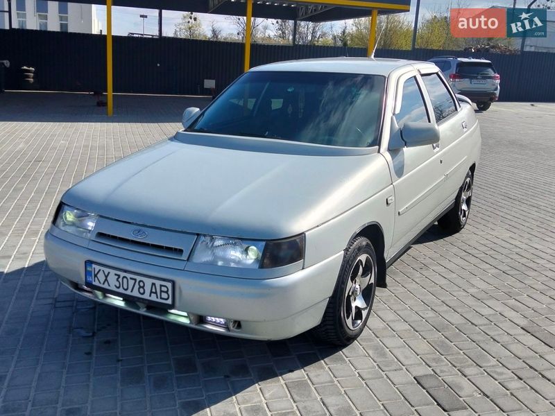 Седан ВАЗ / Lada 2110 2005 в Харькове