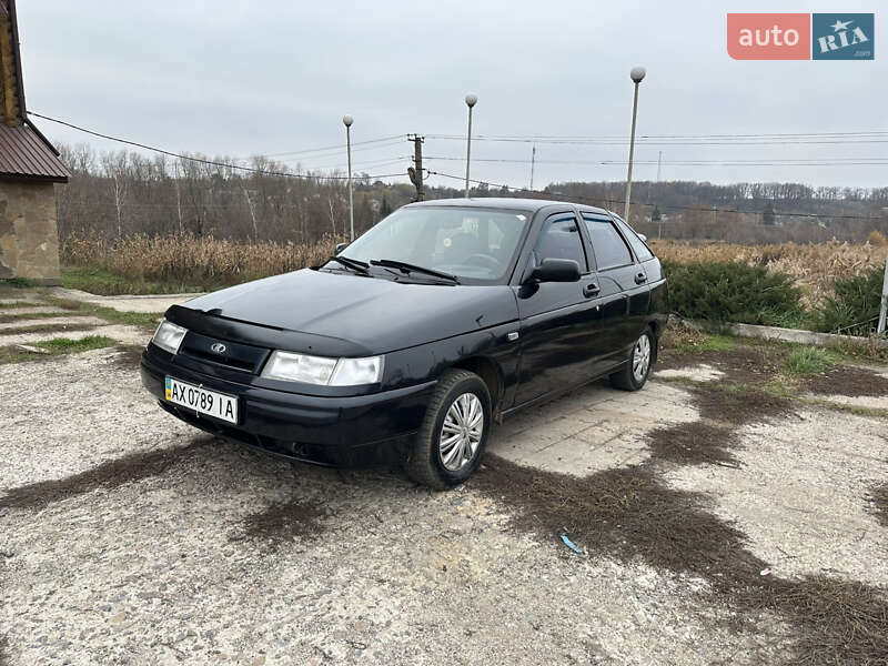 Хэтчбек ВАЗ / Lada 2112 2005 в Мерефа Хэтчбек ВАЗ / Lada 2112 2005 в Мерефа