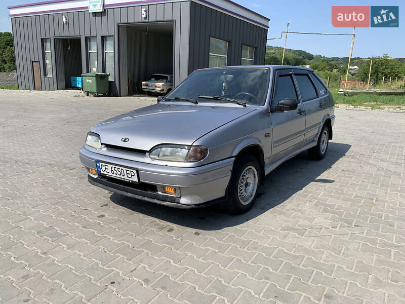 Хэтчбек ВАЗ / Lada 2114 Samara 2009 в Черновцах