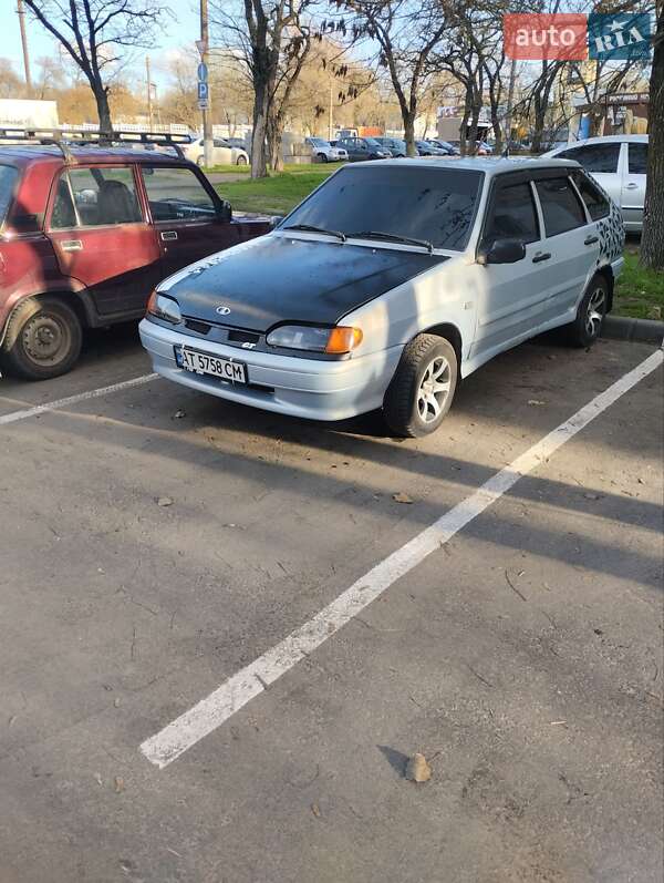 Хэтчбек ВАЗ / Lada 2114 Samara 2008 в Николаеве