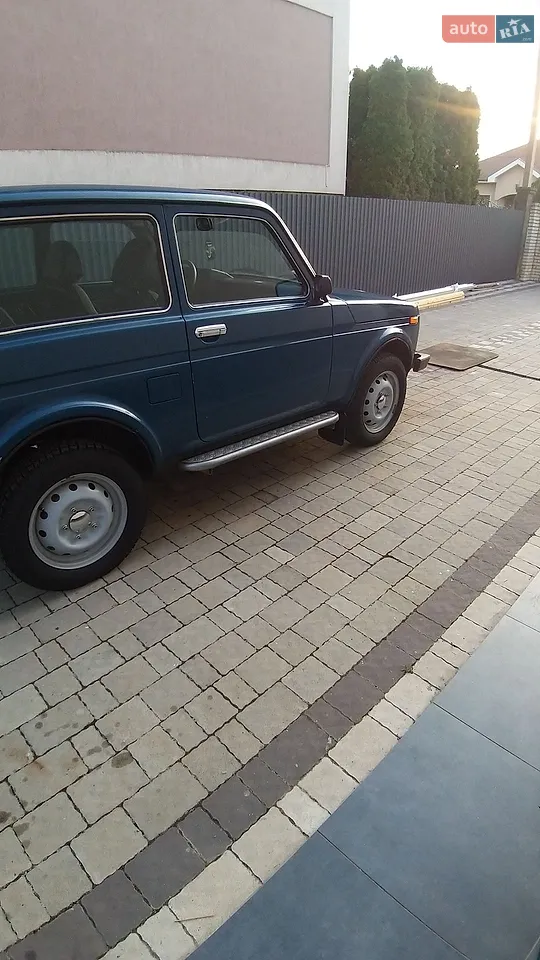 Lada 21214 2006 photo 2