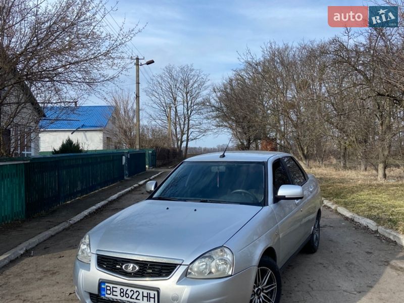 Седан ВАЗ / Lada 2170 Priora 2011 в Умани