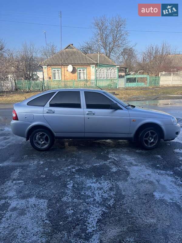 Хэтчбек ВАЗ / Lada 2172 Priora 2012 в Кобеляках