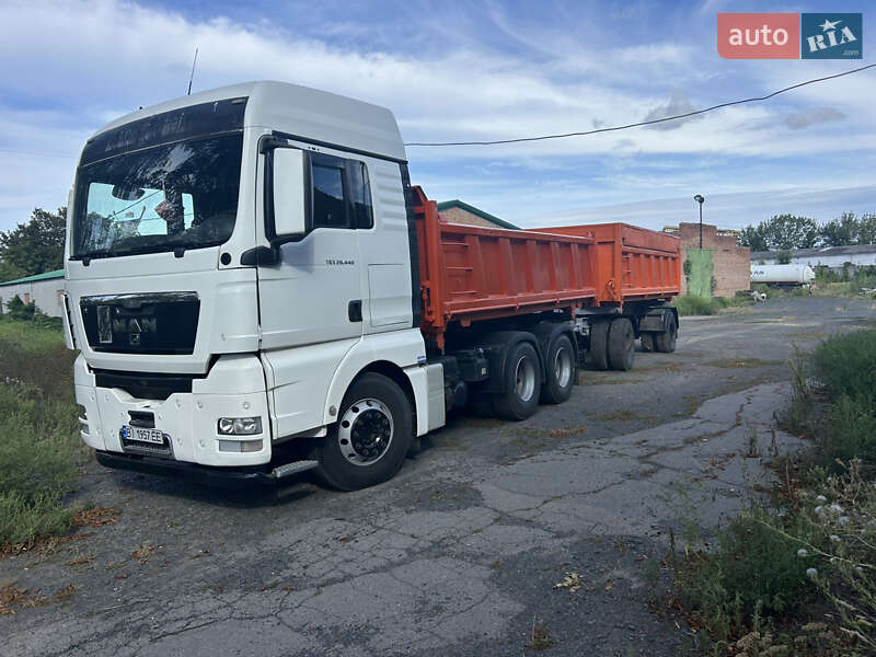 Самосвал MAN 26.440 2009 в Миргороде