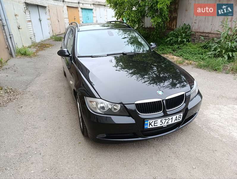 Универсал BMW 3 Series 2007 в Днепре