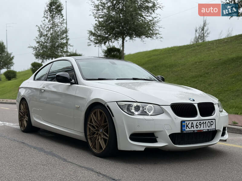 Купе BMW 3 Series 2012 в Киеве