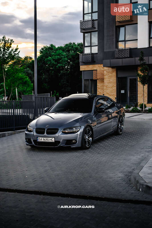 Купе BMW 3 Series 2011 в Кропивницком Купе BMW 3 Series 2011 в Кропивницком
