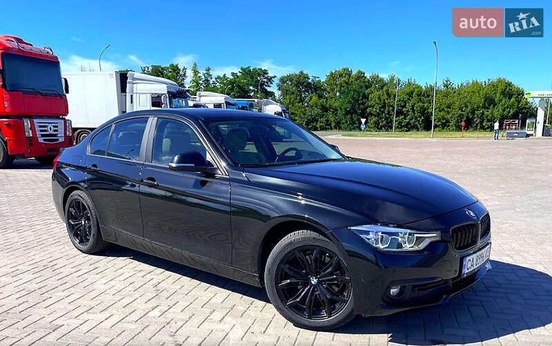 Седан BMW 3 Series 2018 в Киеве