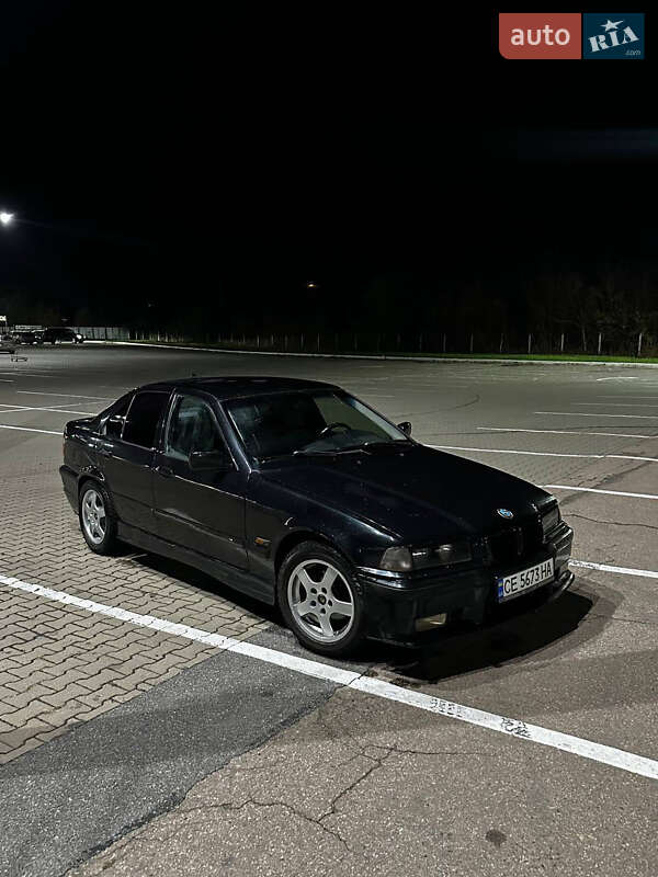 Седан BMW 3 Series 1997 в Черновцах