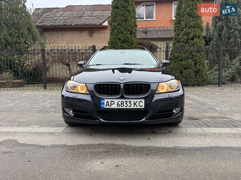 Универсал BMW 3 Series 2010 в Запорожье Универсал BMW 3 Series 2010 в Запорожье