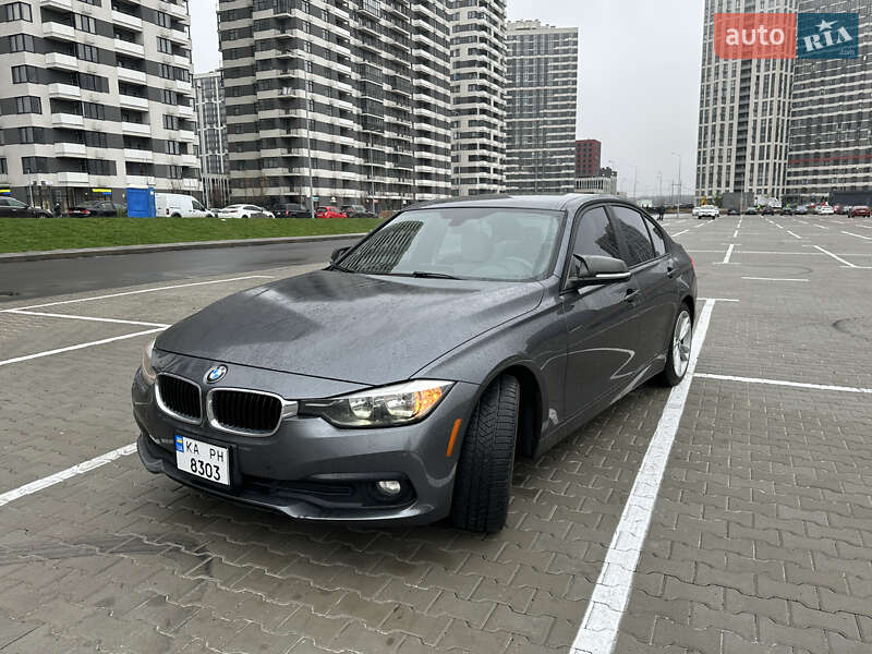 Седан BMW 3 Series 2016 в Киеве