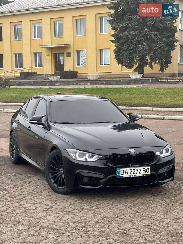 Седан BMW 3 Series 2014 в Кролевце
