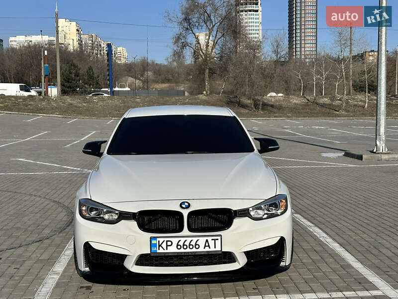 Седан BMW 3 Series 2012 в Запорожье