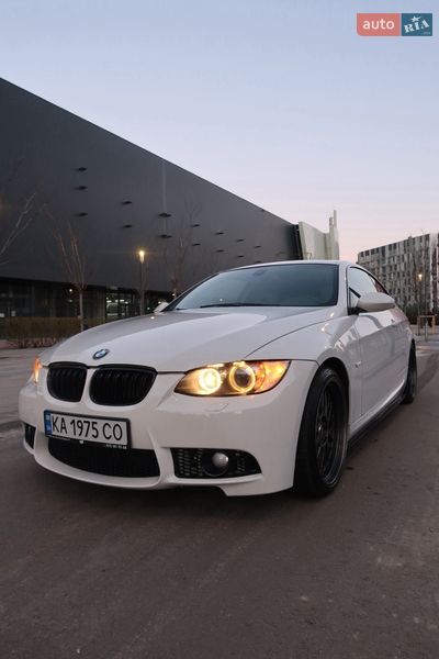 Купе BMW 3 Series 2008 в Киеве