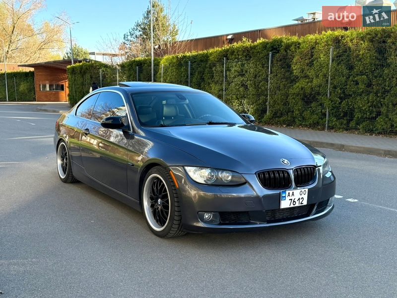 Купе BMW 3 Series 2007 в Києві