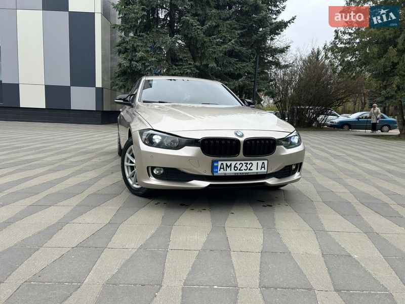 Седан BMW 3 Series 2013 в Житомире
