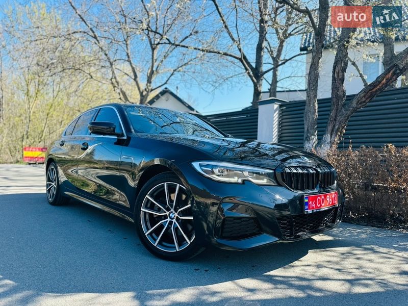 Седан BMW 3 Series 2019 в Киеве
