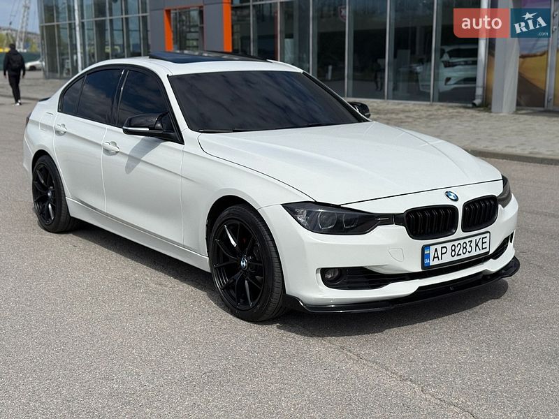 Седан BMW 3 Series 2013 в Днепре
