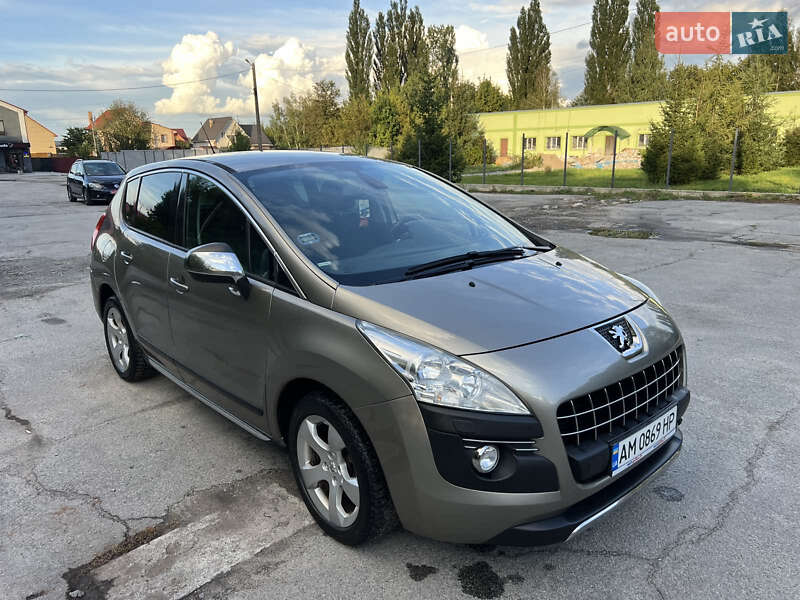 Внедорожник / Кроссовер Peugeot 3008 2013 в Звягеле