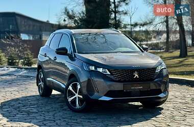 Внедорожник / Кроссовер Peugeot 3008 2021 в Киеве