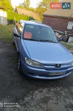 Хэтчбек Peugeot 306 2000 в Понинке Хэтчбек Peugeot 306 2000 в Понинке