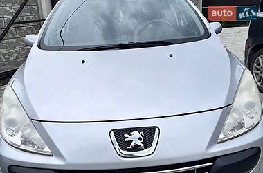 Хэтчбек Peugeot 307 2006 в Львове