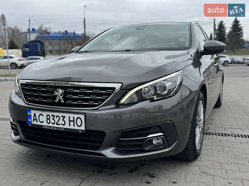 Универсал Peugeot 308 2017 в Луцке