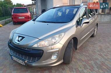 Универсал Peugeot 308 2010 в Ужгороде