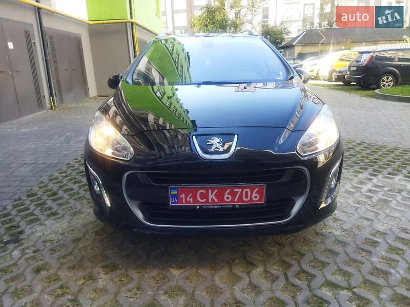 Универсал Peugeot 308 2012 в Ивано-Франковске Универсал Peugeot 308 2012 в Ивано-Франковске