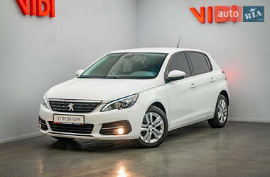 Хэтчбек Peugeot 308 2020 в Киеве