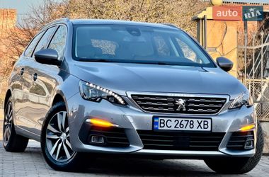 Универсал Peugeot 308 2020 в Самборе
