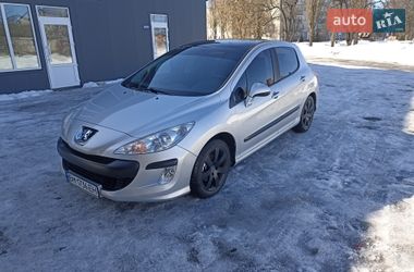 Хетчбек Peugeot 308 2008 в Кролевці