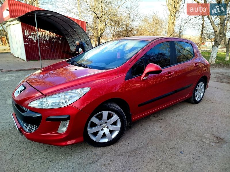Хэтчбек Peugeot 308 2008 в Первомайске