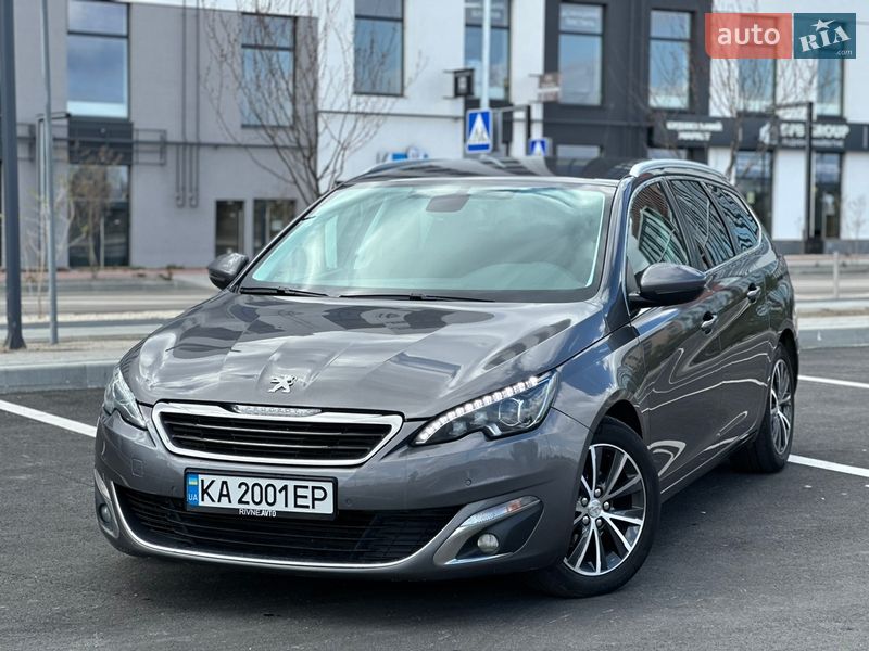 Универсал Peugeot 308 2016 в Ровно