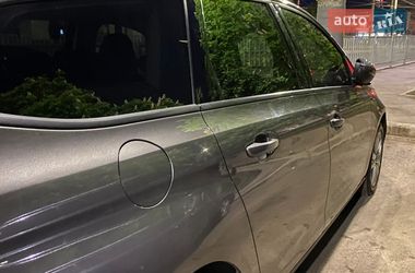 Универсал Peugeot 308 2016 в Кривом Роге