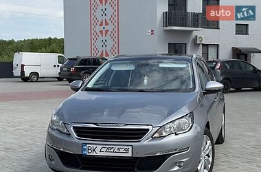 Универсал Peugeot 308 2015 в Ровно