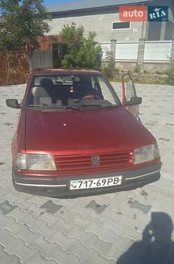 Хэтчбек Peugeot 309 1987 в Ровно Хэтчбек Peugeot 309 1987 в Ровно