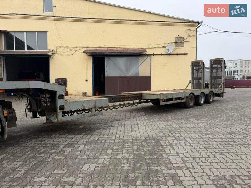 Низкорамная платформа Broshuis 31N5SA 1998 в Калуше