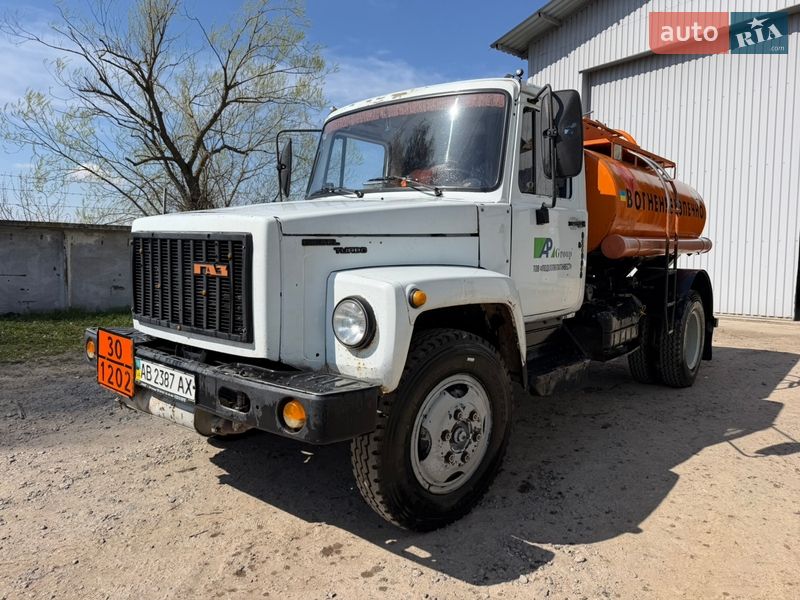 Бензовоз ГАЗ 3309 2007 в Тиврову