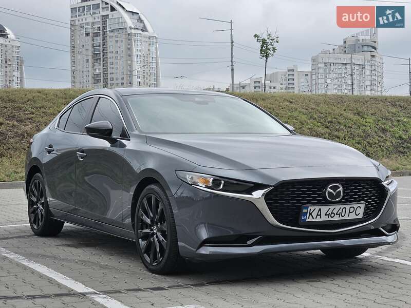 Седан Mazda 3 2023 в Києві